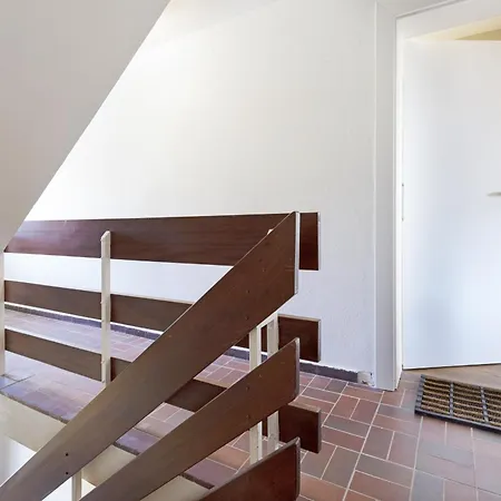 Hideaway Apartment *